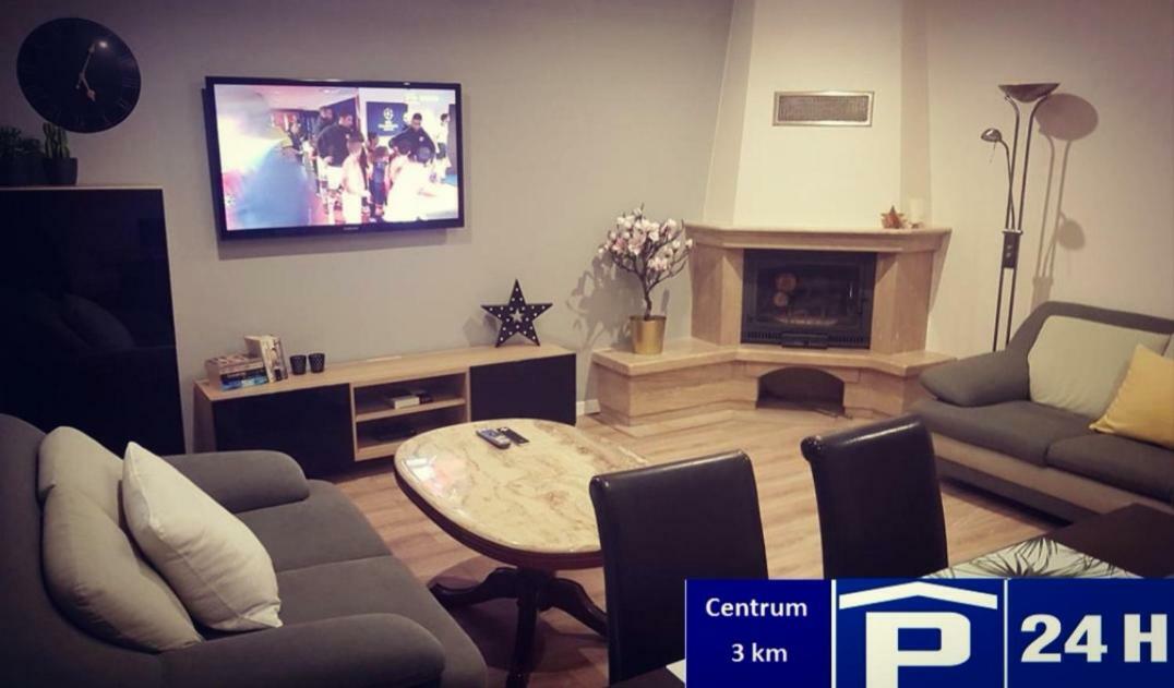 קילצה Red Rose Apartament -Parking -Taras- Faktura Vat מראה חיצוני תמונה